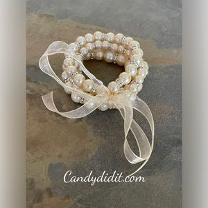Beautiful NWT Set Of 4 Handmade Glass Pearl Stack Bracelets By Candy Did It!